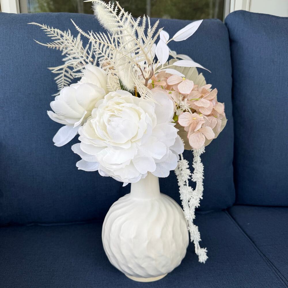 White Floral Arrangement Ceramic Vase Peach Cream Bulbous Wavy Embossed READ